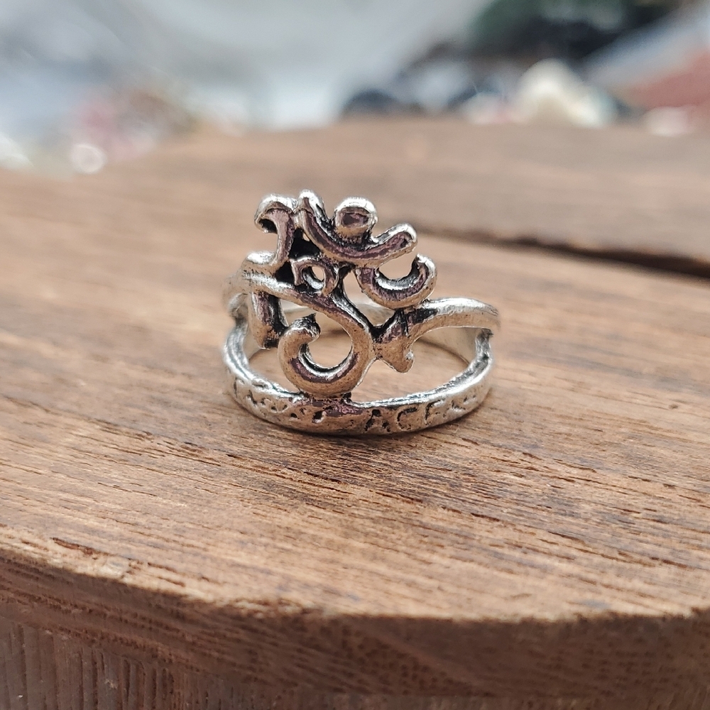 Silver Tone Om Symbol Adjustable Ring - Silver 7.5 R823